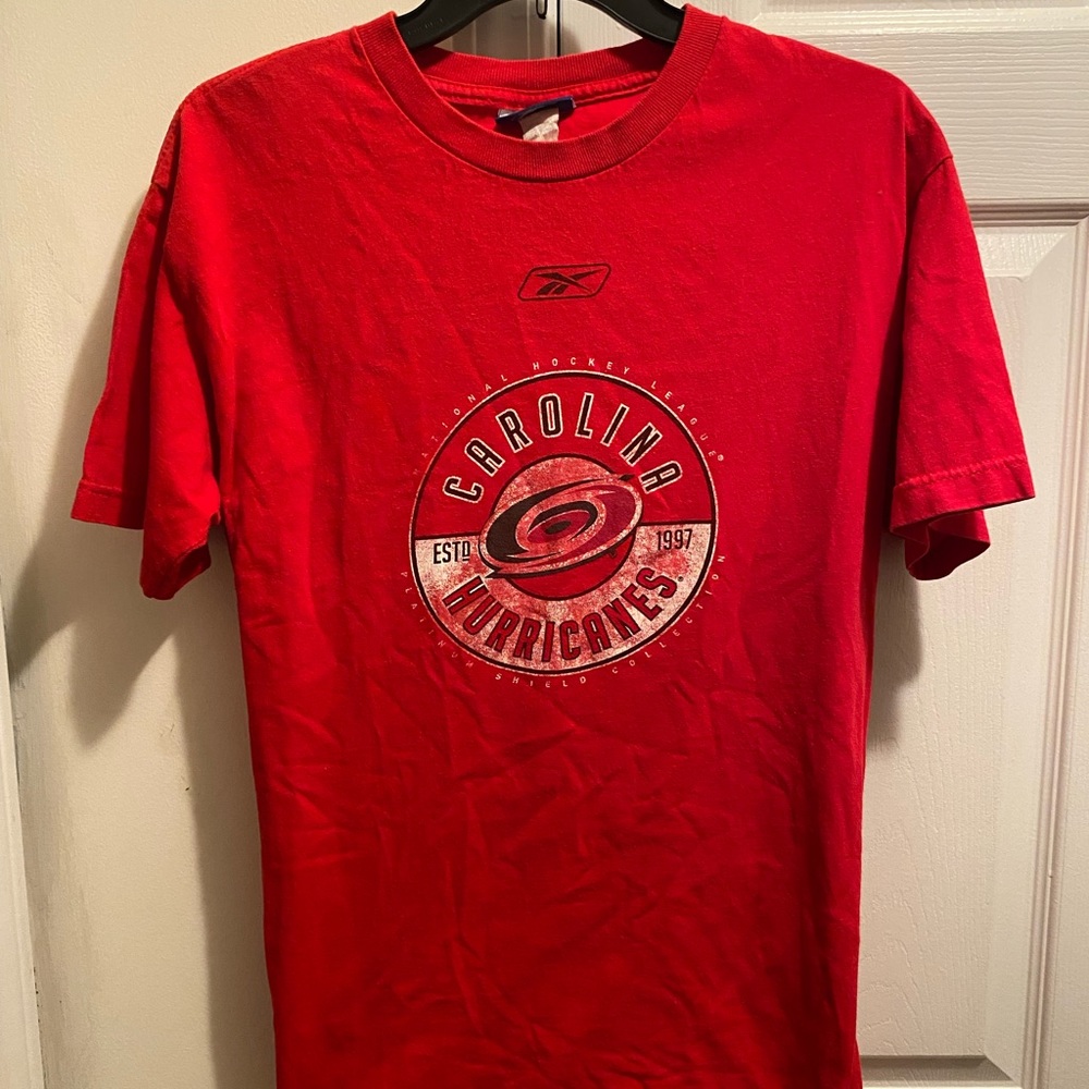 Carolina Hurricanes NHL Classic Red Team Color Vintage Graphic Reebook T-shirt